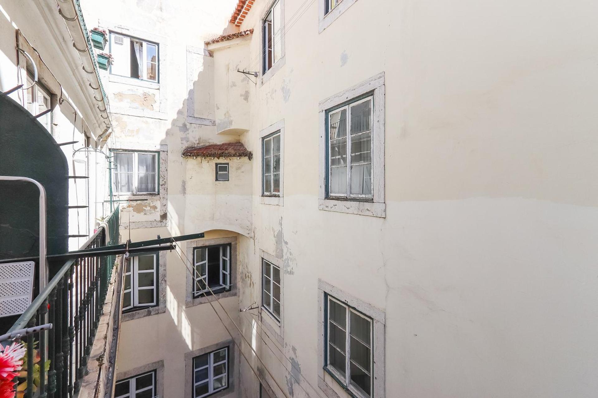 Santos Tiny Studio By Homing Lisboa Exterior foto